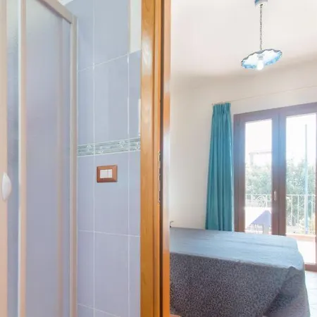 Дом отдыха Sleeps 13 Кала-Гононе